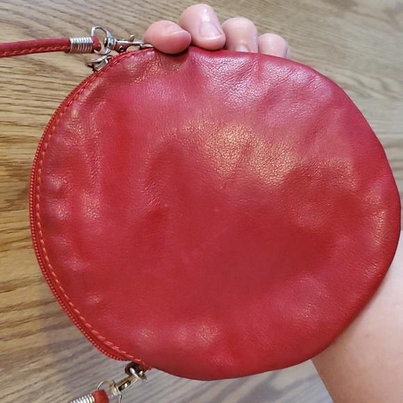 Small red rosette purse - Picture 5 of 6